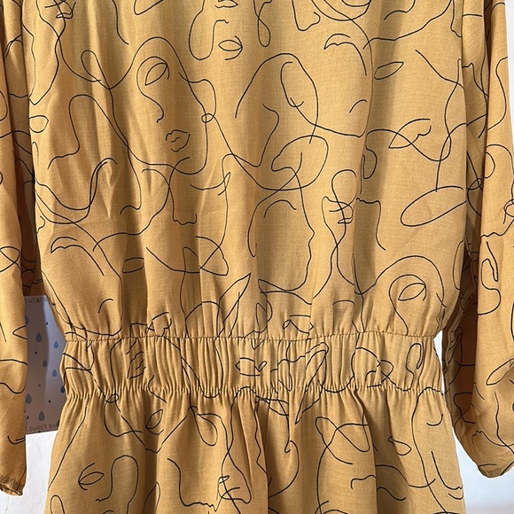 Sweet Rain *NWT* Women’s Faces Blouse - Picture 7 of 9